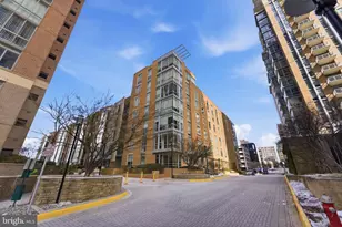 12025 New Dominion Pkwy, Reston, VA 20190 - Photo 2