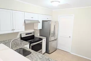 8048 Pantano Pl, Alexandria, VA 22309 - Photo 2