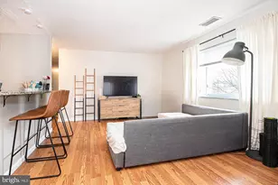 3910 Mariposa Pl, Alexandria, VA 22309 - Photo 2