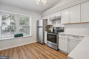 3403 Lakeside View Dr, Falls Church, VA 22041 - Photo 14