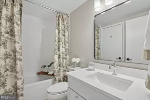 3403 Lakeside View Dr, Falls Church, VA 22041 - Photo 26