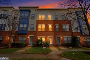 12183 Waveland St, Fairfax, VA 22033 - Photo 1