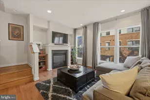 12183 Waveland St, Fairfax, VA 22033 - Photo 10