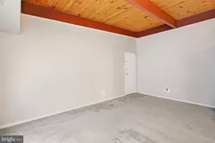 7753 Donnybrook Ct, Annandale, VA 22003 - Photo 8