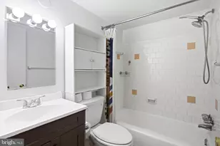 7753 Donnybrook Ct, Annandale, VA 22003 - Photo 12