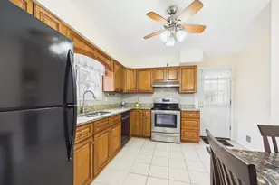 5907 Camberly Ave, Springfield, VA 22150 - Photo 8