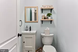 6621 Kerns Rd, Falls Church, VA 22042 - Photo 24