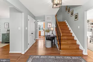 6621 Kerns Rd, Falls Church, VA 22042 - Photo 4