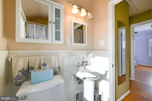 2609 Farmington Dr, Alexandria, VA 22303 - Photo 18