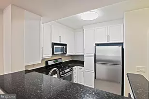 11760 Sunrise Valley Dr, Reston, VA 20191 - Photo 14