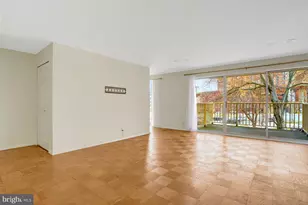 5701 Indian Ct, Alexandria, VA 22303 - Photo 12