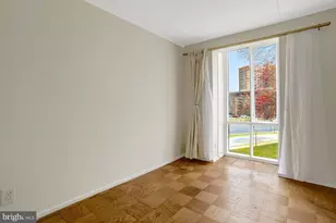 5701 Indian Ct, Alexandria, VA 22303 - Photo 14