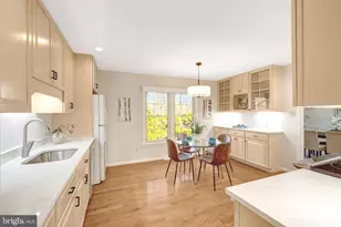 1700 Hunts End Ct, Vienna, VA 22182 - Photo 12