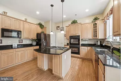 7820 Rose Garden Lane, Springfield, VA 22153 - Photo 22