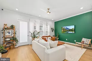 4613 Quinns Ml Wy, Chantilly, VA 20151 - Photo 2