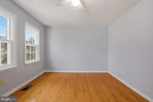 6149 Strasburg Dr, Centreville, VA 20121 - Photo 32