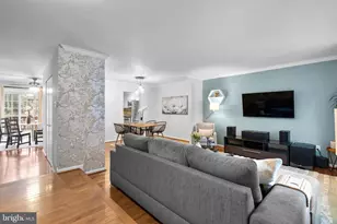 11713 Stillbrook Ct, Reston, VA 20191 - Photo 6