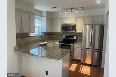 11713 Stillbrook Court, Reston, VA 20191 - Photo 4