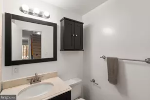 11713 Stillbrook Ct, Reston, VA 20191 - Photo 30