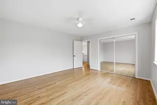 11480 Robert Stephens Dr, Fairfax Station, VA 22039 - Photo 38