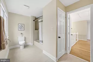 11480 Robert Stephens Dr, Fairfax Station, VA 22039 - Photo 30