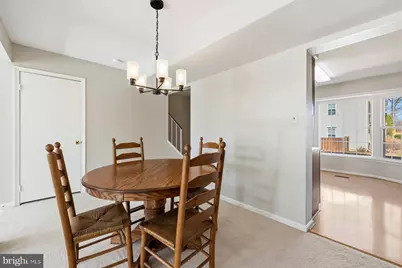 5539 Ridgeton Hill Court, Fairfax, VA 22032 - Photo 8