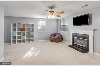 7945 Gunston Woods Place, Lorton, VA 22079 - Photo 28