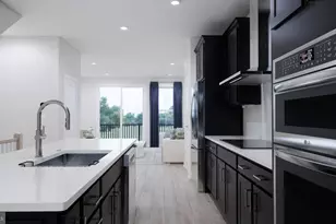 2708 River Birch Rd, Herndon, VA 20171 - Photo 4