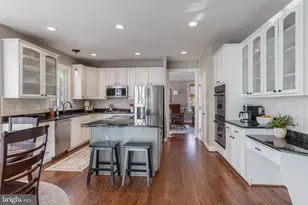 3623 Rocky Meadow Ct, Fairfax, VA 22033 - Photo 12