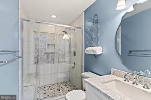 10441 Carriagepark Ct, Fairfax, VA 22032 - Photo 18