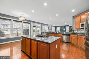 8717 Flowering Dogwood Ln, Lorton, VA 22079 - Photo 14