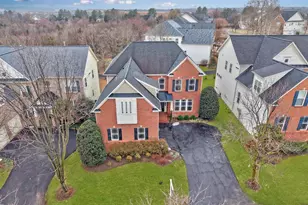 8717 Flowering Dogwood Ln, Lorton, VA 22079 - Photo 54