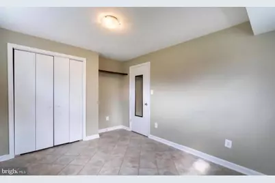 5929 Camberly Avenue, Springfield, VA 22150 - Photo 2