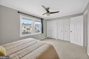 14434 Four Chimney Dr, Centreville, VA 20120 - Photo 12