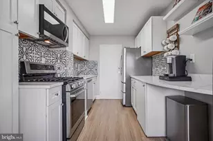 6621 Wakefield Dr, Alexandria, VA 22307 - Photo 8