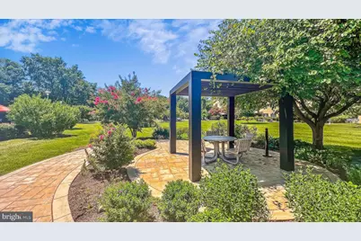 6621 Wakefield Drive #812, Alexandria, VA 22307 - Photo 22