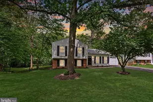 9518 Center St, Vienna, VA 22181 - Photo 1