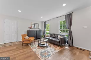 9518 Center St, Vienna, VA 22181 - Photo 6