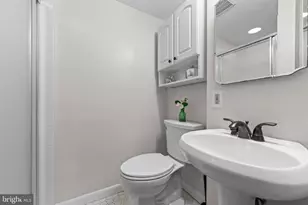 9518 Center St, Vienna, VA 22181 - Photo 28
