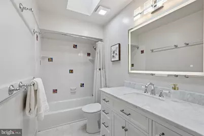 601 Sideling Court NE, Vienna, VA 22180 - Photo 40