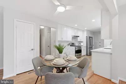 601 Sideling Court NE, Vienna, VA 22180 - Photo 12