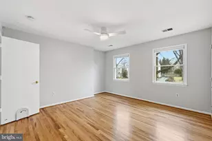 601 Sideling Ct NE, Vienna, VA 22180 - Photo 30