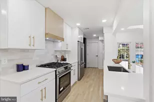 4824 Holborn Ave, Annandale, VA 22003 - Photo 10