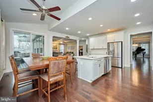 2905 Random Rd, Falls Church, VA 22042 - Photo 16