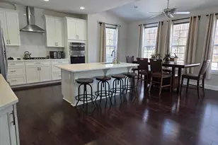 2905 Random Rd, Falls Church, VA 22042 - Photo 4