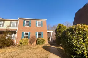 6352 Shaundale Dr, Springfield, VA 22152 - Photo 6