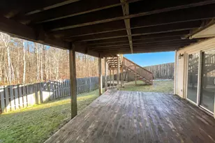 6352 Shaundale Dr, Springfield, VA 22152 - Photo 32