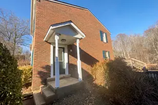 6352 Shaundale Dr, Springfield, VA 22152 - Photo 10