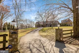 1017 Windswept Dr, Great Falls, VA 22066 - Photo 54