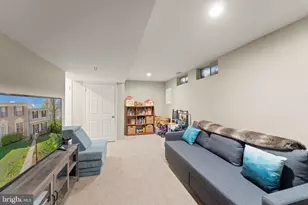 6111 Martins Landing Ct, Burke, VA 22015 - Photo 42